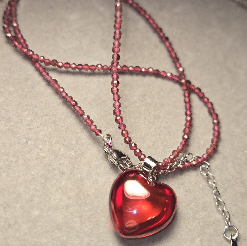 Garnet W Heart Pendant